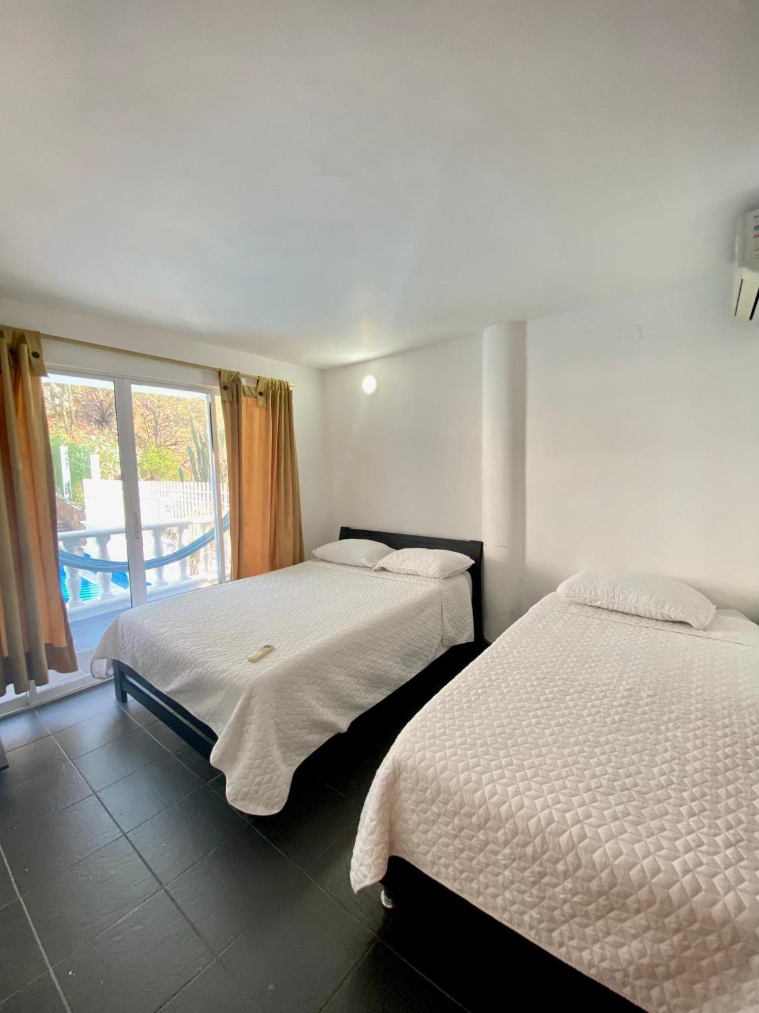 Hotel Cabanas Villa Roca, Rodadero Санта Марта Екстериор снимка